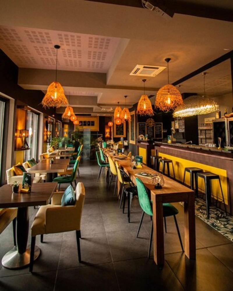 Le Safari Hotel Restaurant Carpentras Kültér fotó